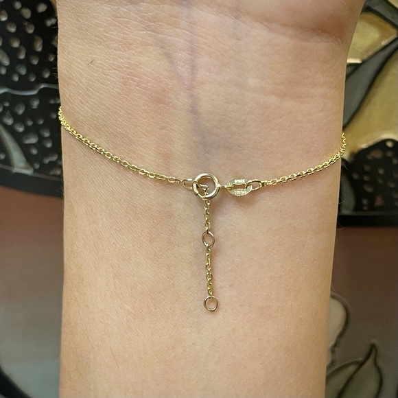 Emerald Hand Chain in solid 14k Yellow Gold 5x4 mm - Picture 5 of 5